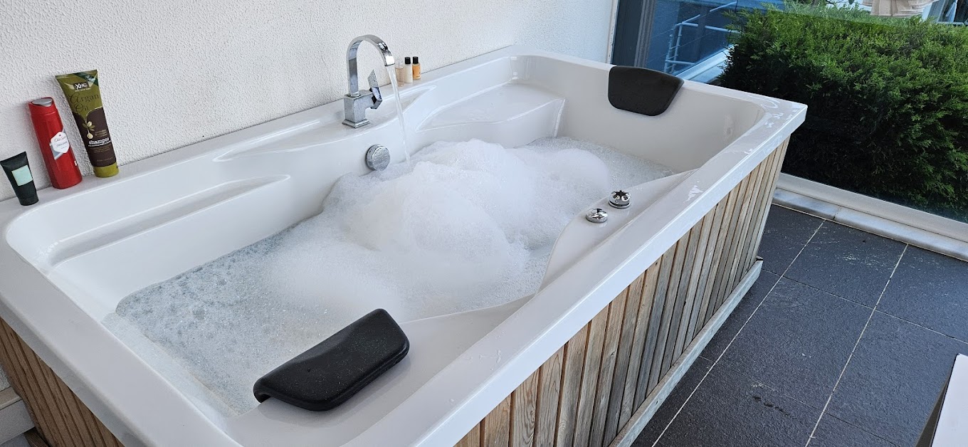 Garcia Resort & Spa logo